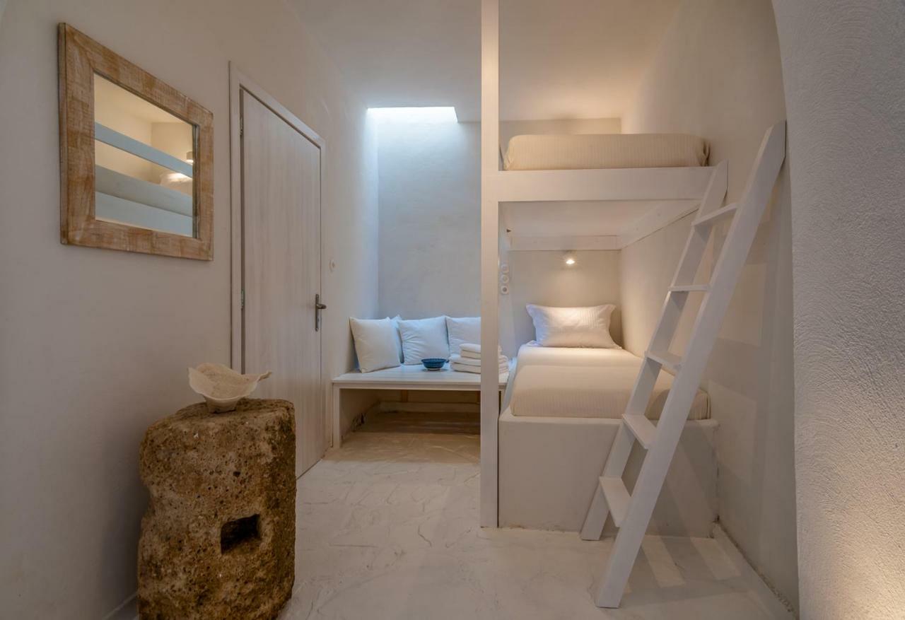 Neosikos Amazing Beach House In Milos Island Villa Klima  Eksteriør billede